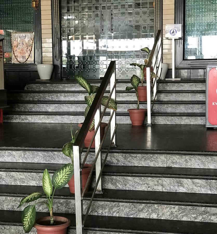 Hotel Jhilmil Dhaba Sonipat Exterior foto