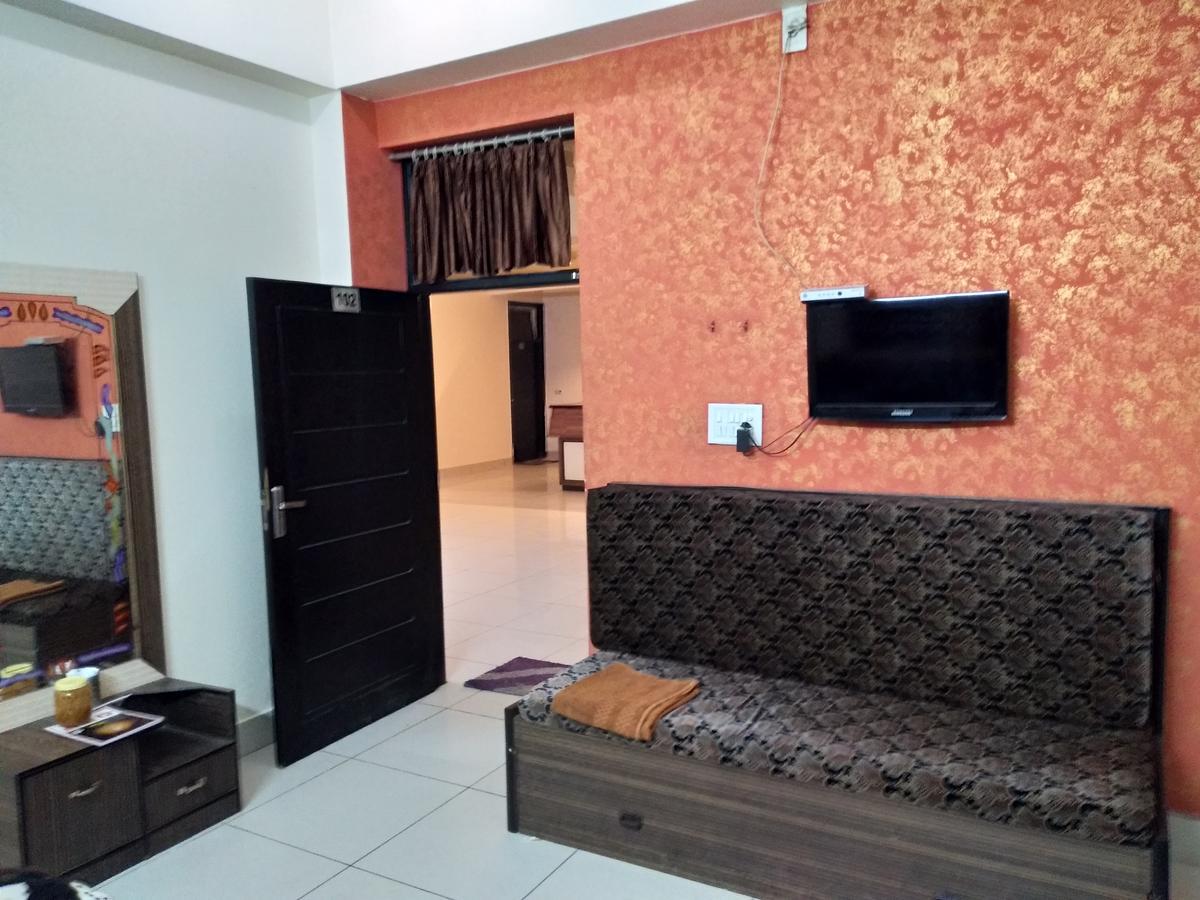 Hotel Jhilmil Dhaba Sonipat Exterior foto